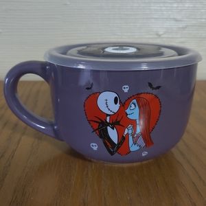 🆕 Disney Nightmare before Christmas Ceramic 24oz Soup Mug With pressure Lid